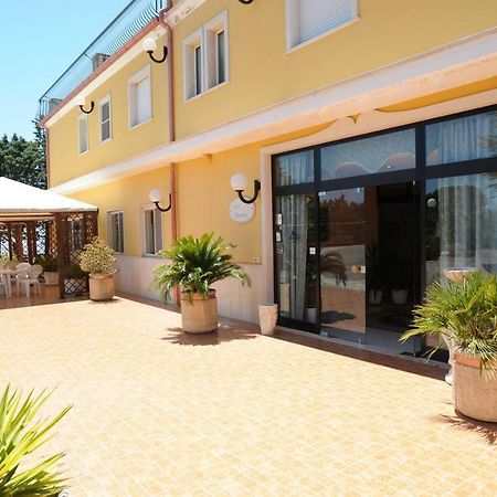Hotel Garden San Giovanni Rotondo Dış mekan fotoğraf